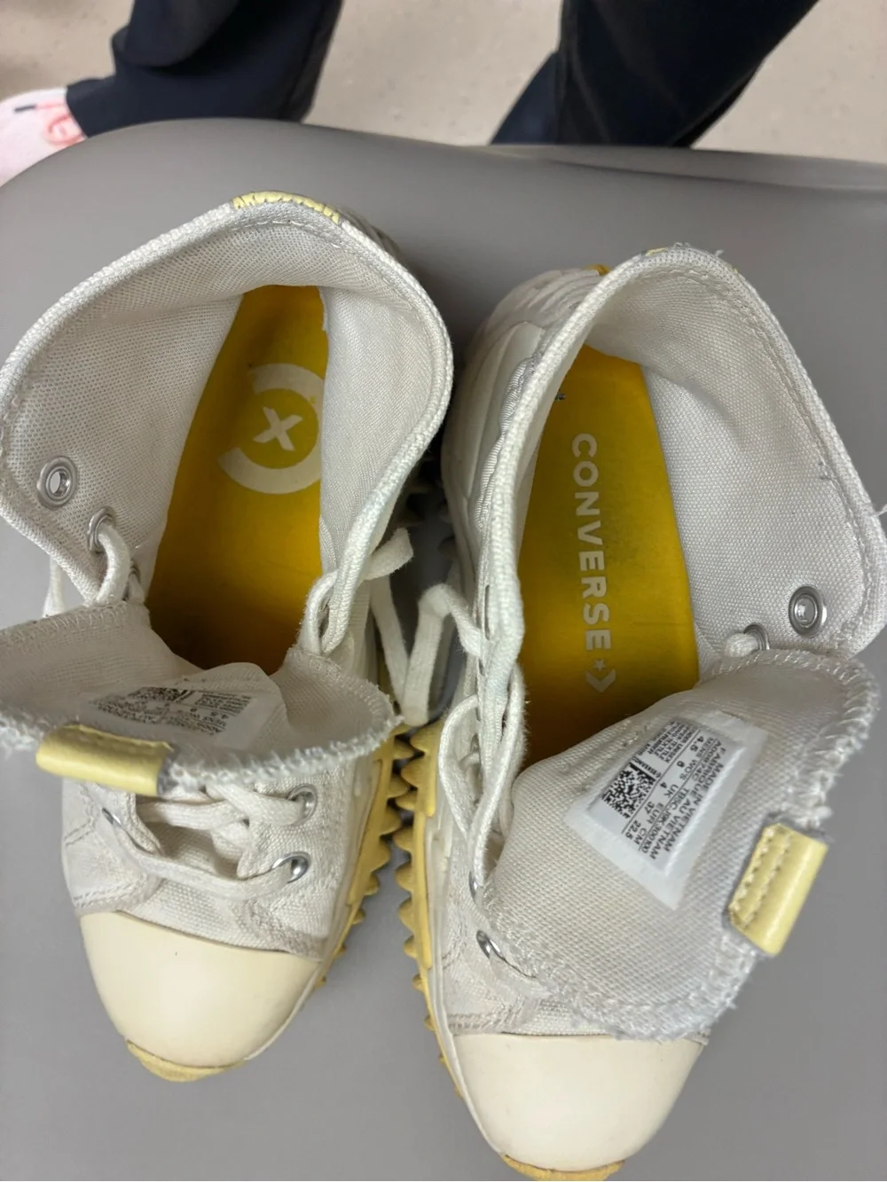 Converse Run Star Motion Hi Platform Sneakers Women’s 6 Men’s 4.5